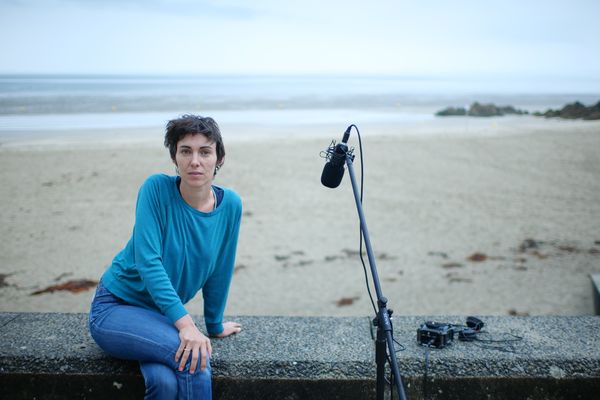 La comédienne Léna Paugam a pris comme port d'attache Binic pour développer ses spectacles inspiré du monde maritime