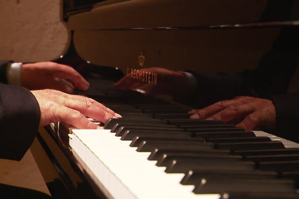 L'été, le piano de la bergerie-auditorium Frédéric Chopin de Nohant revit