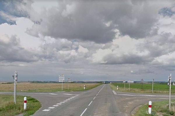 L'accident s'est produit en fin d'après-midi sur l'intersection de la RD 329 avec la RD 71, à Proyart (Somme).