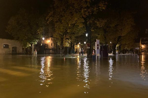 Les inondations à Ornans ce mardi 14 novembre.