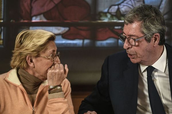 Patrick Balkany et sa femme Isabelle Balkany, le 15 avril à Levallois-Perret (illustration).