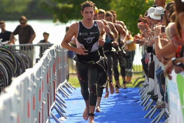 Pierre Le Corre sacré champion du Monde de triathlon U23