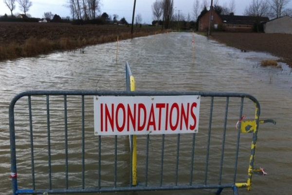 Inondations à Merville