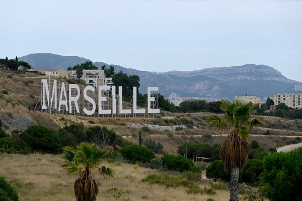 Les lettres "Marseille" le 7 juillet 2021