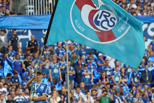 Les supporters jouent leur rôle de douzième homme à la Meinau, mais le Racing peine à l'extérieur. 