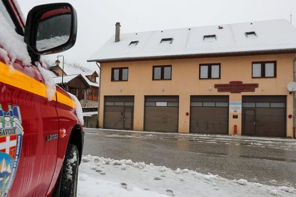 L'hommage débutera à 10 heures par une cérémonie civile à la caserne d'Entremont-le-Vieux (Savoie)