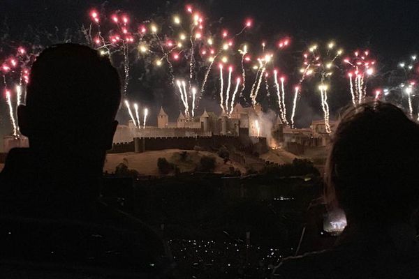 Replay Le Feu D Artifice Du 14 Juillet 2019 De Carcassonne