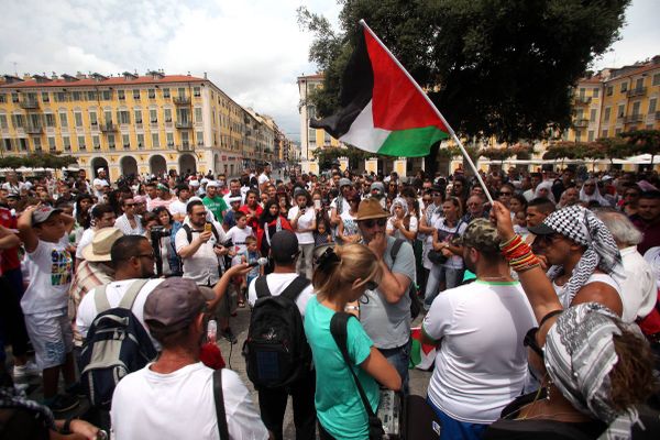 Les étudiants de Sciences Po Menton ont finalement décidé d'annuler la mobilisation de soutien à la Palestine face "aux fortes menaces que l'on a reçues".