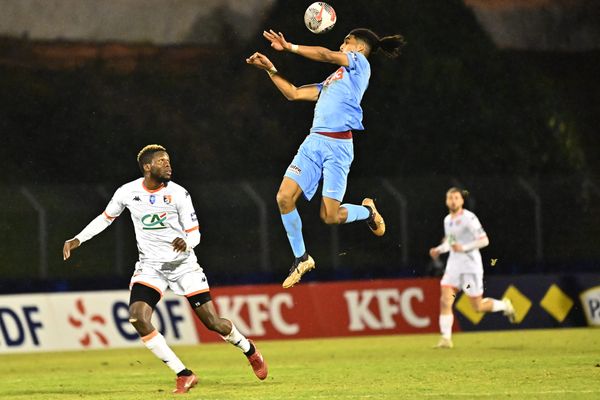 En battant le Stade Lavallois en huitièmes de finale, le Puy Foot file pour les quarts de finale et affonte le Stade Rennais.