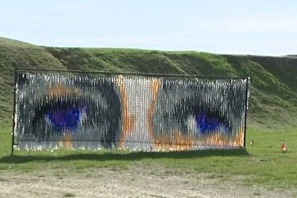 Sur les "Sentiers de l'Art",  Silence de Violaine DEJOIE-ROBIN à la Pointe du Chay à Royan (17)