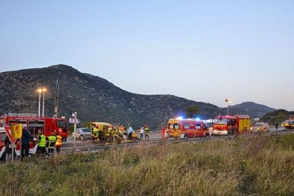 D'importants moyens ont été déployés sur la RN116 à la suite de l'accident mortel. Vinça le 2novembre 2014.