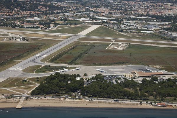 L'aéroport de Toulon Hyères
