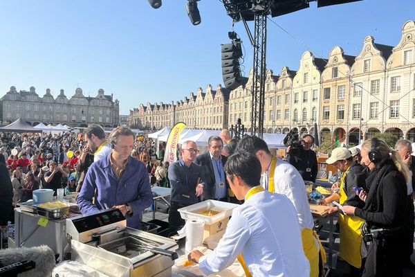 Le championnat de la frite, en plein milieu de la Grand'Place d'Arras, aura lieu le 28 septembre 2024.