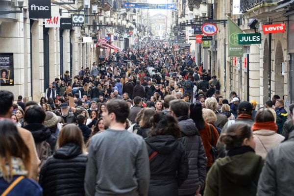 De juillet 2021 à février 2022, la mission d'information sur la résilience a rencontré 63 interlocuteurs pour connaître les faiblesses de la France en situation de crise.