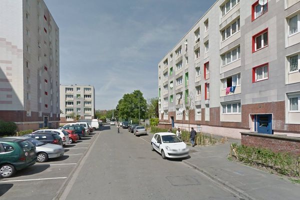 Les faits ont eu lieu rue Paul Bourget à Lille.