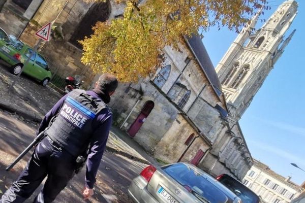 Les policiers municipaux sont désormais armés, de jour comme de nuit, à Libourne.