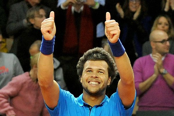 JW Tsonga l'emporte facilement face à Lleyton Hewitt