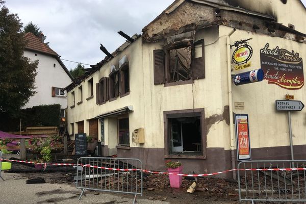 Après l'incendie, à Plaine.