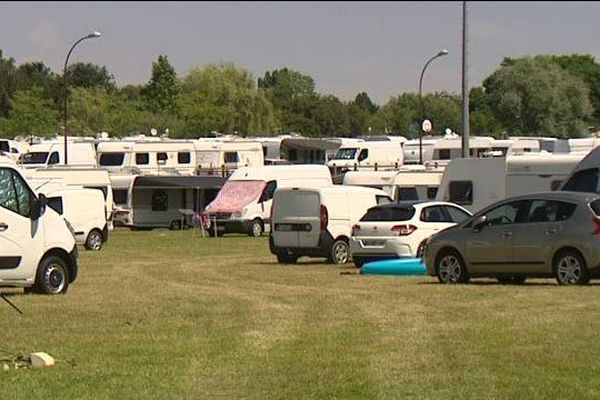 200 caravanes de gens du voyage s'installent dans un complexe sportif près de Nancy