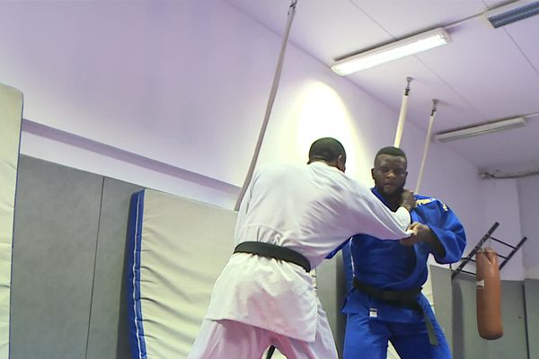 Le judoka Clément Musumadi  vient d'obtenir un titre de séjour