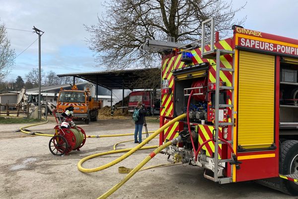 Incendie au centre équestre de Trélissac