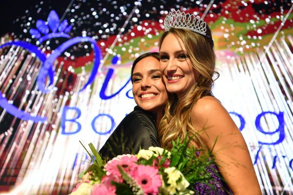 Marine et Lou-Anne Lorphelin, le 3 octobre 2020 lors de l'élection de Miss Bourgogne.