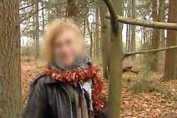 Image (floutée) de Geneviève, à notre Dame des Landes