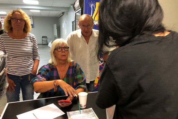 L'unique chose demandée aux parents qui viennent pour bénéficier d'un Kit scolaire gratuit, "apporter le cartable ou le sac à dos de chaque enfant, même s'il est abîmé".