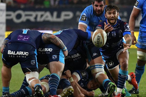 Grenoble s'est relancé samedi soir lors de la 12e journée de Top 14 en dominant sur le fil Montpellier (17-16)