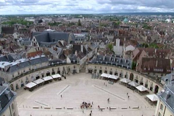 La vue du haut de la Tour Philippe le Bon à Dijon.