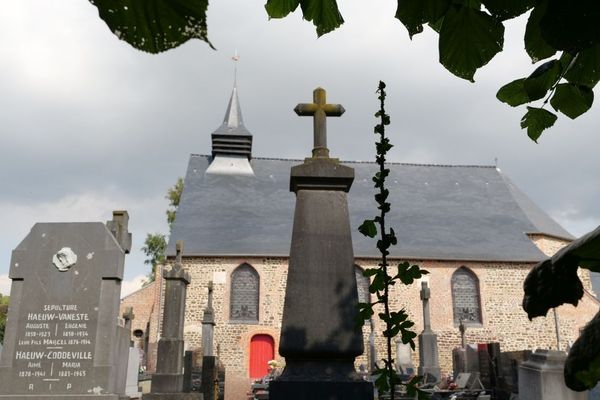 Le cimetière d'Oxelaëre.