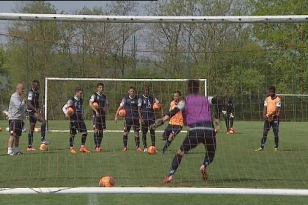 Les Lionceaux qualifiés pour une demi-finale de coupe Gambardella conte le PSG.
