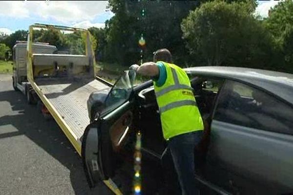 Remorquage depuis une aire d'autoroute