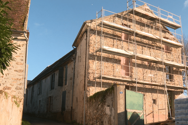 A Doue (77), le mur de la chapelle fait partie des éléments à reconstruire.