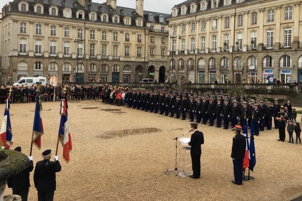 Un hommage a été rendu au gendarme Arnaud Beltrame à Rennes ce mardi 28 mars.