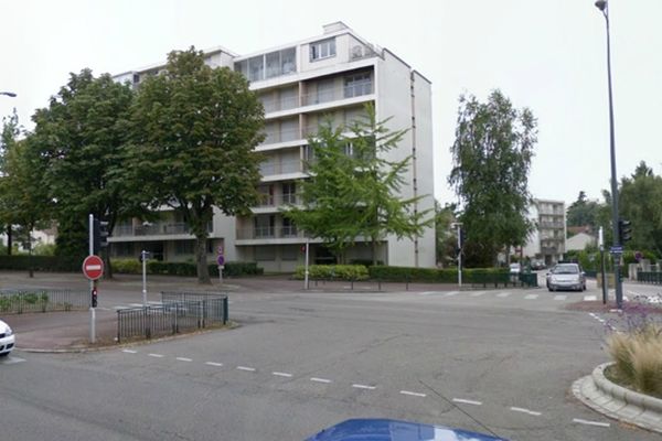 Un enfant de 6 ans et son père de 38 ans percutés à l'angle du boulevard Vanteaux et de l'avenue du Roussillon à Limoges vendredi 17 mai