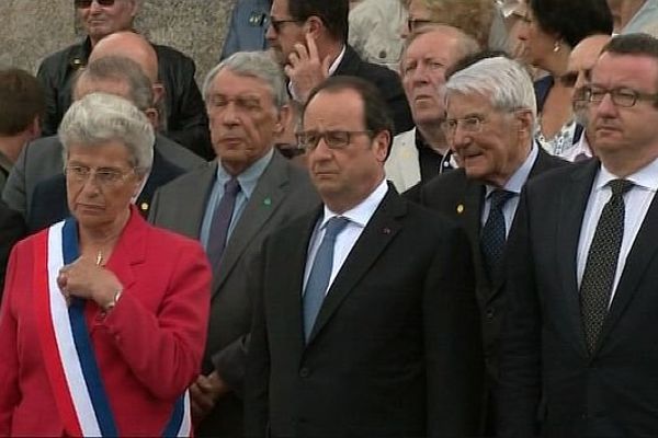 François Hollande et Christian Paul à Dun les Places, dans la Nièvre, dimanche 26 juin 2016