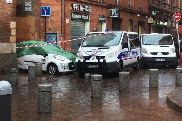 Le véhicule a été arrêté à l'angle des rues Baour-Lormian et Pantaléon, à Toulouse. 