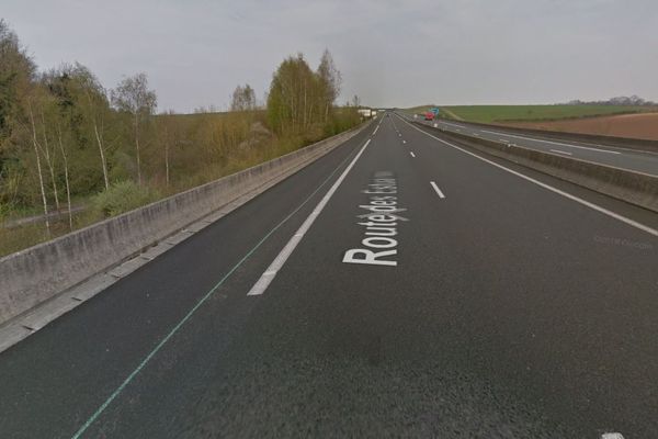 L'accident qui a coûté la vie à un homme est survenu vendredi 6 mars sur l'A16 au niveau de la commune de Grand-Laviers dans la Somme.