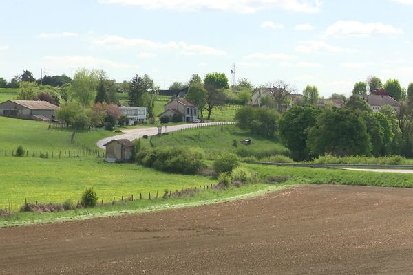 Alors que les agriculteurs Francs-Comtois ont rejoint le mouvement de protestation national des agriculteurs, Dominique Voynet, secrétaire régionale d'EELV et ancienne ministre de l'Environnement, défend les positions de son parti.