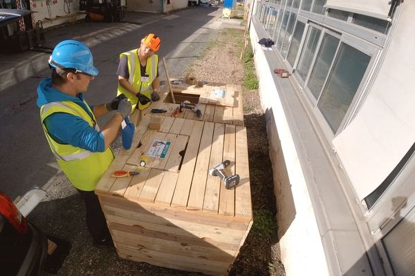 Installation d'un Compostou au Technicentre de Saint-Pierre-des-Corps 