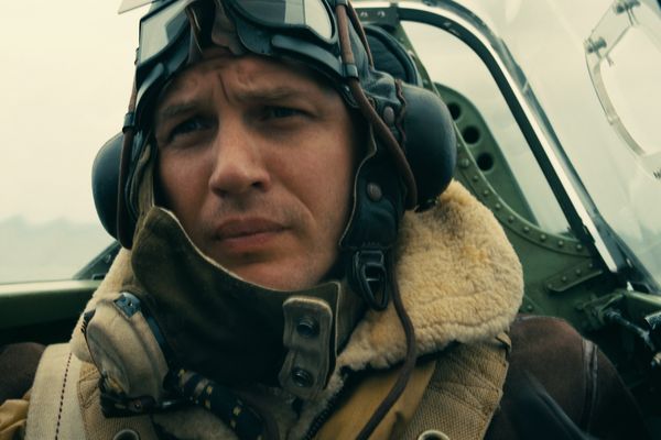 Tom Hardy joue un pilote de Spitfire dans "Dunkerque"