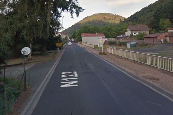 La circulation sur le RN 122 dans le bourg de Molompize dans le Cantal sera coupée du lundi 12 au vendredi 23 novembre 2018 en raison de travaux.