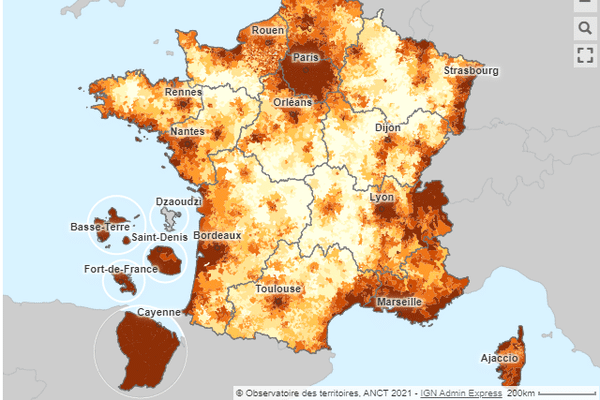 Le loyer est-il trop cher dans le Puy-de-Dôme ? Découvrez les prix dans le département