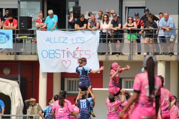 Les joueuses peuvent compter, à domicile comme en déplacement, sur le soutien assidu des supporters.