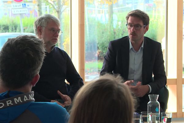 Nicolas Mayer Rossignol annonce vouloir lutter contre l'isolement des personnes malades dans le monde du travail