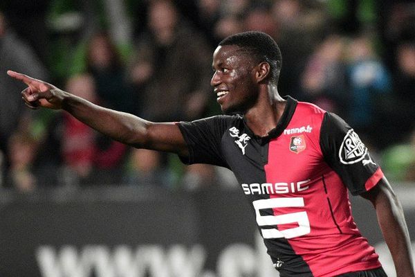 Paul-Georges Ntep  après un but marqué le 7 mars 2015 lors du match Rennes-Metz