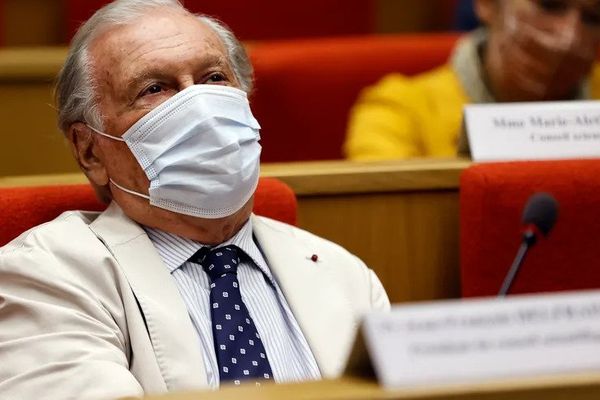 Jean-François Delfraissy lors de son audition au Sénat. © AFP - Thomas SAMSON
