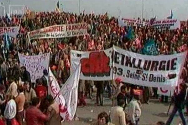 Mobilisation en 1982 des ouvriers de l'usine d'Aulnay-sous-Bois.