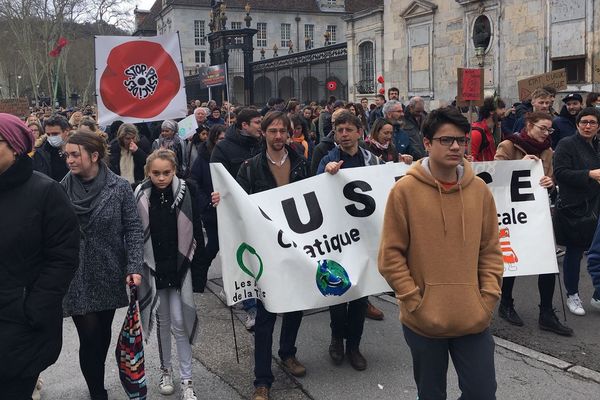 Manifestation pour le climat à Besançon du 16 mars 2019